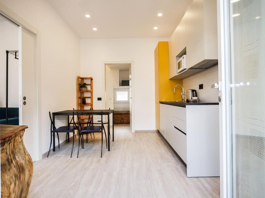 Casa Anselmo Apartment โกโม ภายนอก รูปภาพ